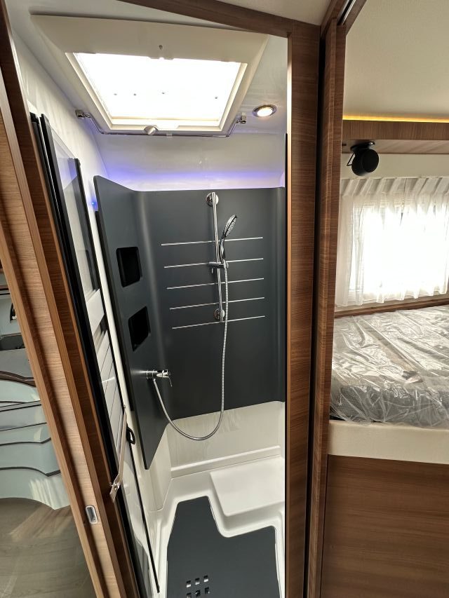Rapido Distiction I 66 M (nuovo) - foto 22