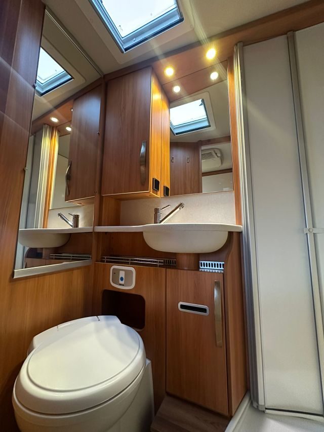 Hymer Exsis I 564 (usato) - foto 18