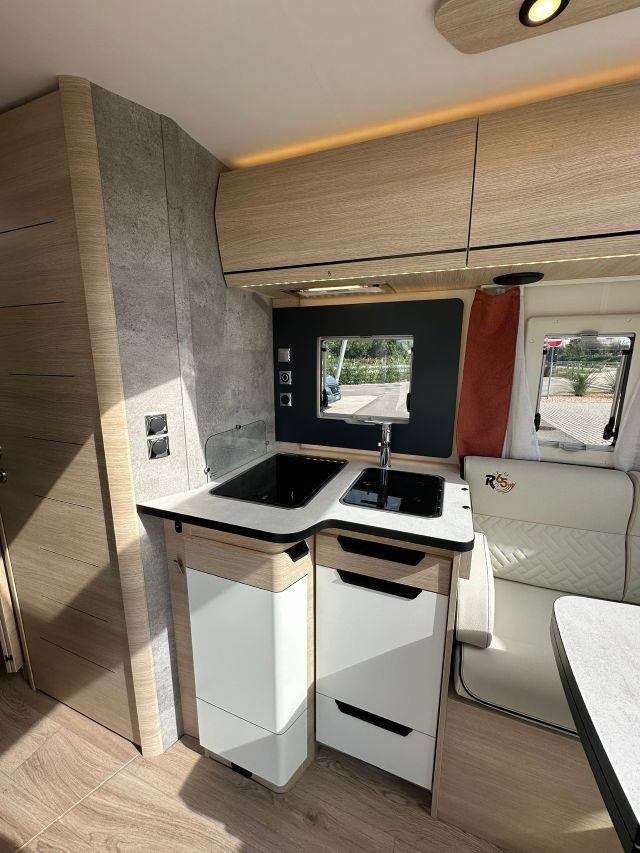 Rapido C86 65° Anniversario (nuovo) - foto 9
