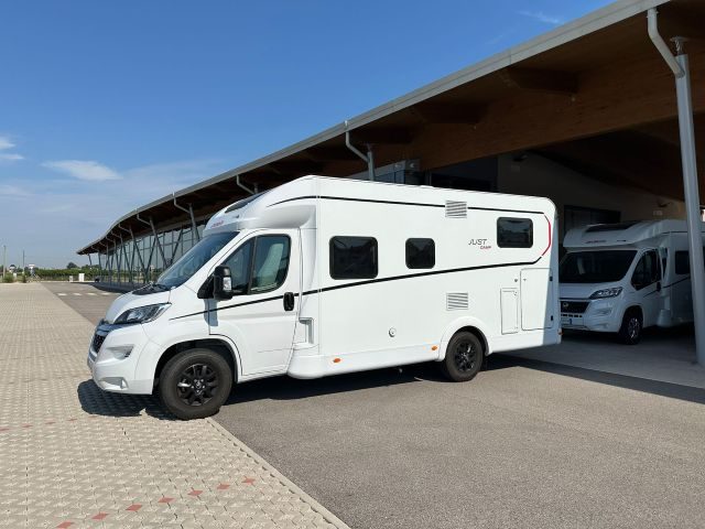 Dethleffs Just Camp 6812 EB (usato)