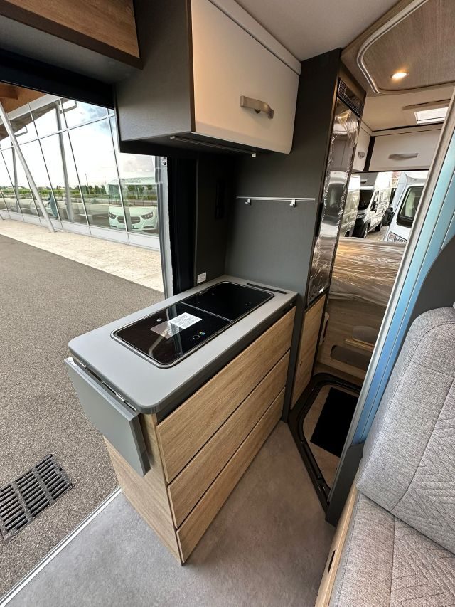 Dethleffs Globetrail 600 DR (nuovo) - foto 8