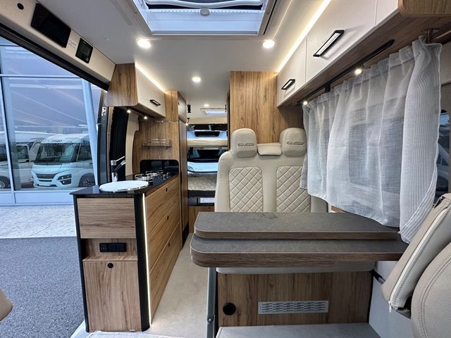 Font Vendome Horizon 305 Elegance (usato) - foto 5