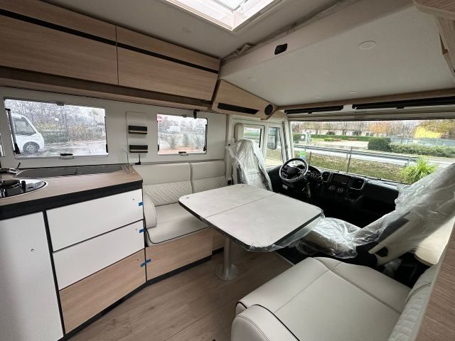 Rapido 8096 DF (nuovo) - foto 7