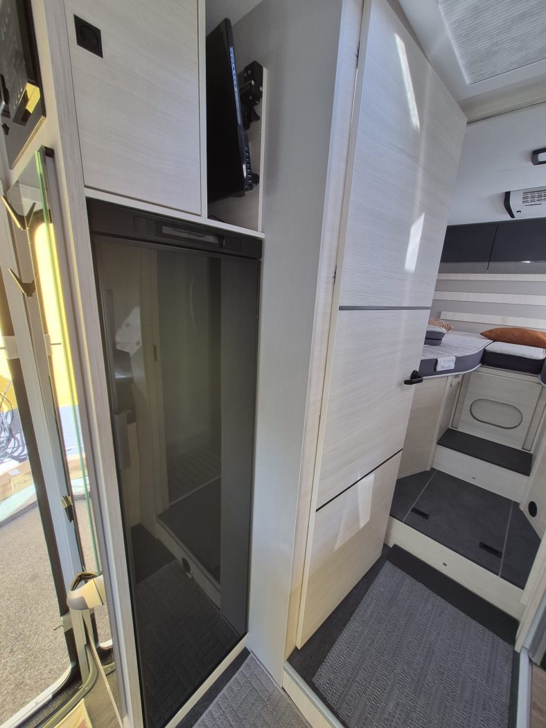 CHALLENGER 337 GRAPHITE ULTIMATE LETTI GEMELLI OCCASIONE € 59900 - foto 13