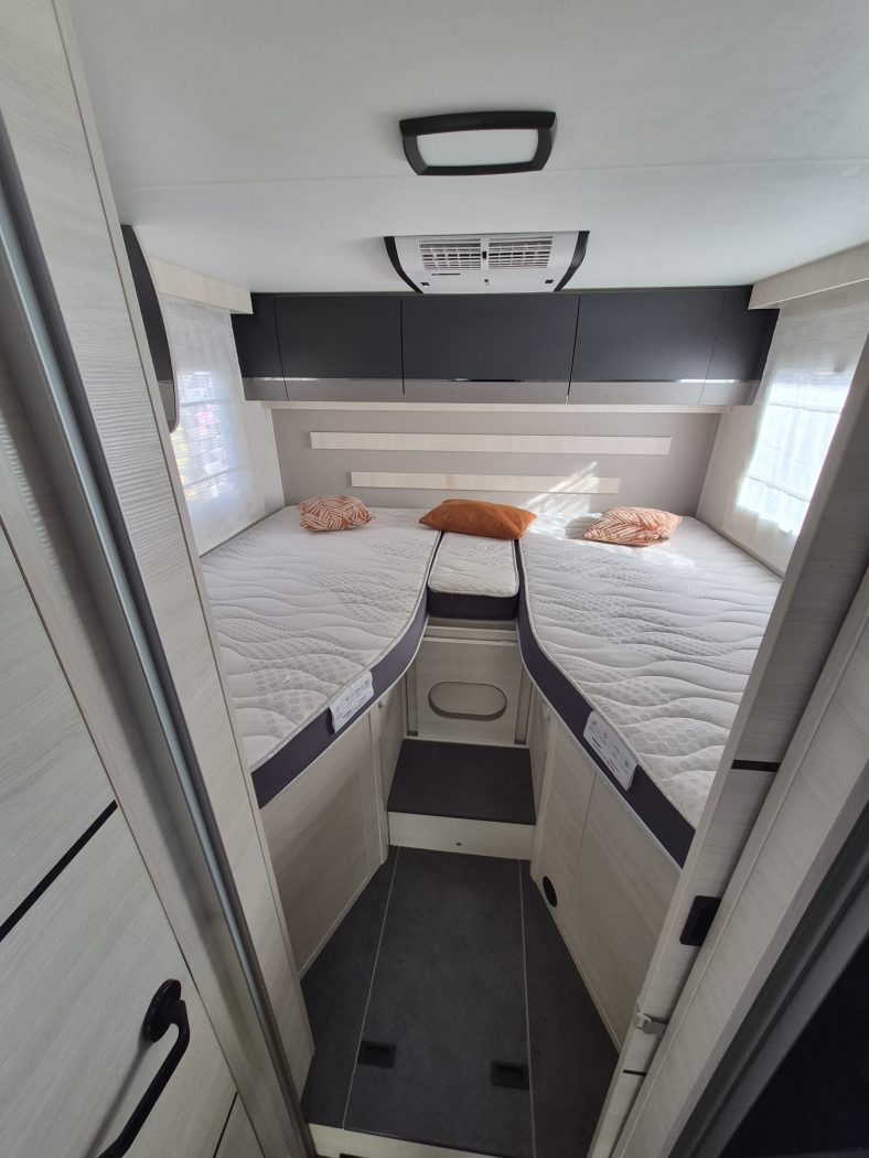 CHALLENGER 337 GRAPHITE ULTIMATE LETTI GEMELLI OCCASIONE € 59900 - foto 14
