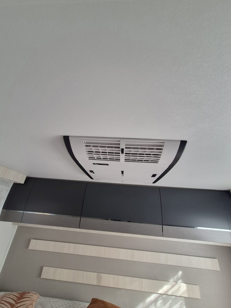 CHALLENGER 337 GRAPHITE ULTIMATE LETTI GEMELLI OCCASIONE € 59900 - foto 17