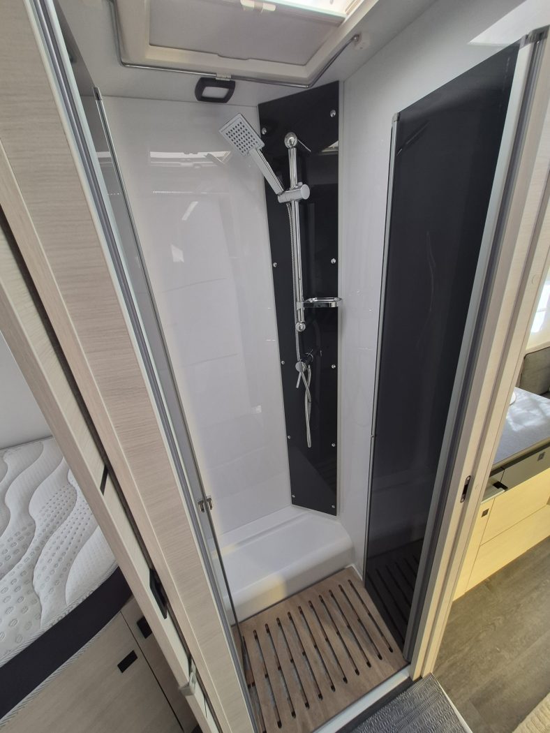 CHALLENGER 337 GRAPHITE ULTIMATE LETTI GEMELLI OCCASIONE € 59900 - foto 19