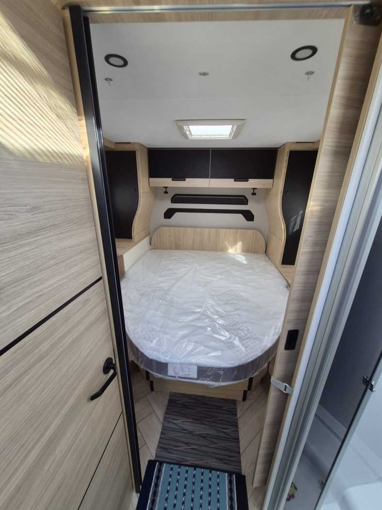 CHALLENGER 328 GRAPHITE EDITION LETTO NAUTICO 2026 - foto 14
