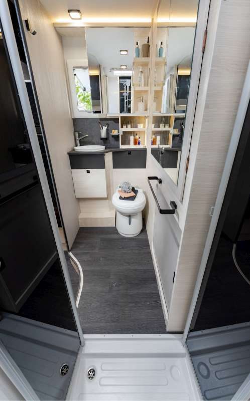 VENDUTO CHALLENGER 260 GRAPHITE ULTIMATE anno 2024 - foto 12