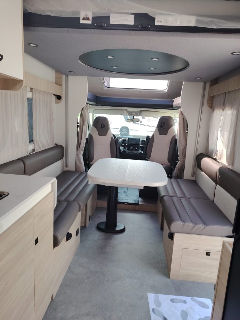 CHALLENGER 260 ULTIMATE EDITION - foto 6
