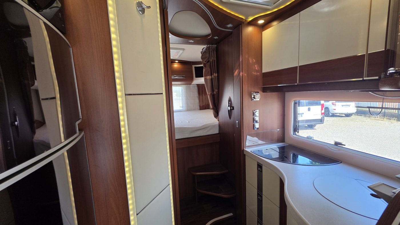 Carthago Chic E-Line I 44 Pat B Euro 6 Davvero Full Full - foto 7