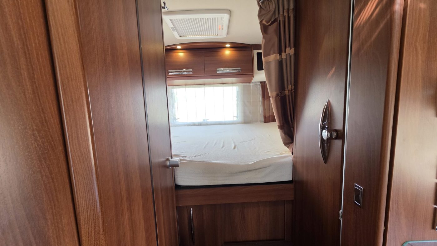 Carthago Chic E-Line I 44 Pat B Euro 6 Davvero Full Full - foto 8