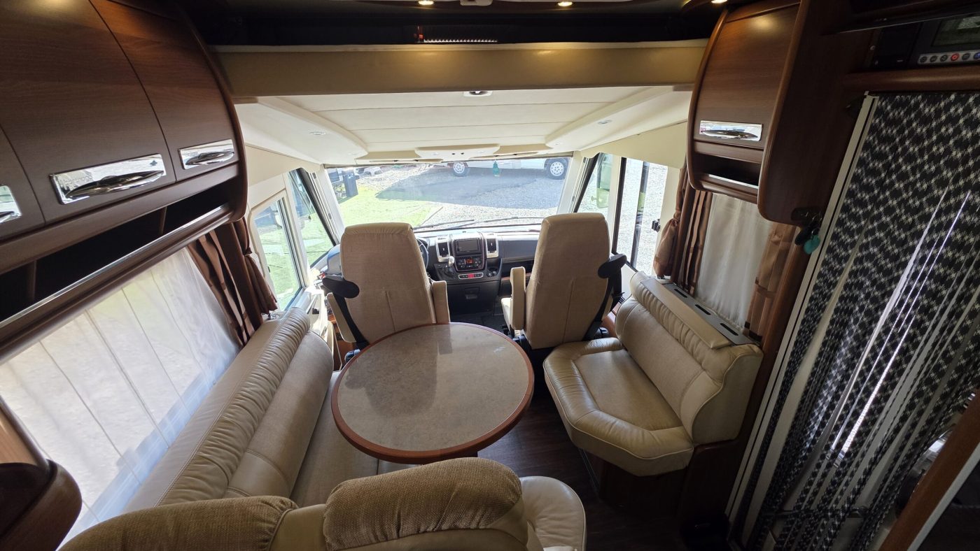 Carthago Chic E-Line I 44 Pat B Euro 6 Davvero Full Full - foto 12