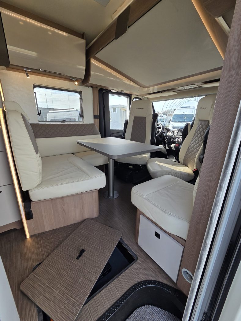 Motorhome Burstner Ixeo letto Nautico Km 13000 mt 699 - foto 7