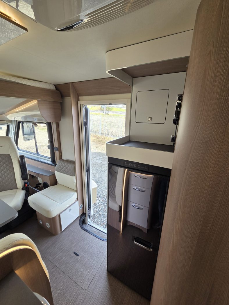 Motorhome Burstner Ixeo letto Nautico Km 13000 mt 699 - foto 13