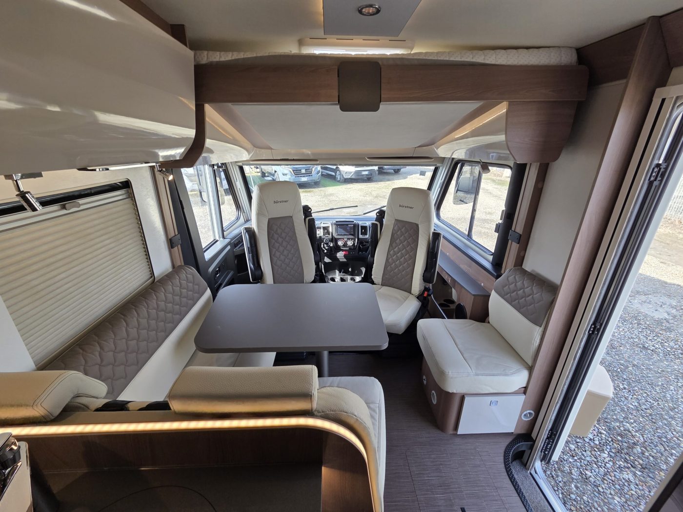 Motorhome Burstner Ixeo letto Nautico Km 13000 mt 699 - foto 24