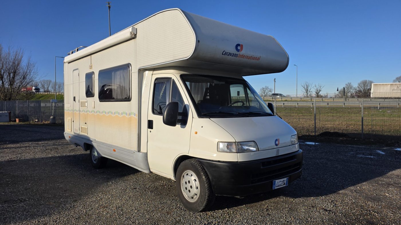 Ci Carioca 2.8 Jtd 7 Viaggio 7 Letto