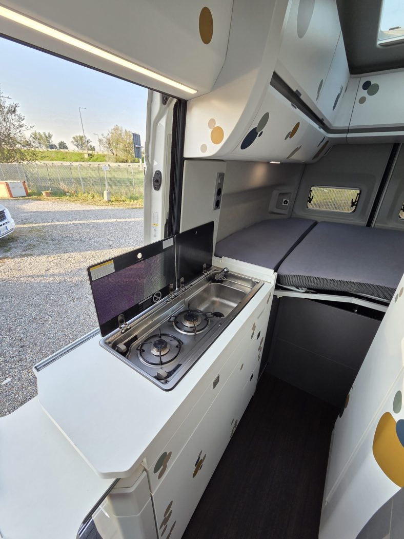 Wolkswagen Gran California Auto Gancio T - foto 17