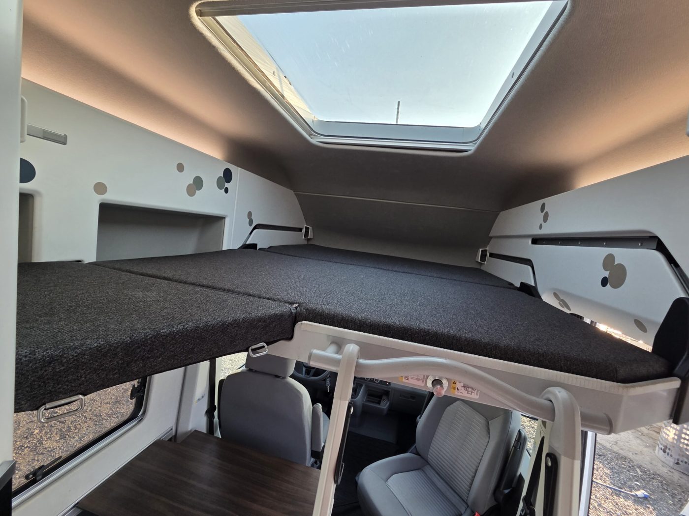 Wolkswagen Gran California Auto Gancio T - foto 25