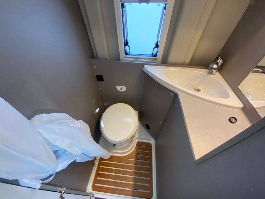 ETRUSCO CamperVan 640 SB - foto 17