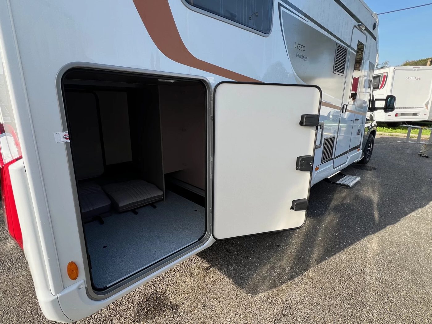 BURSTNER LYSEO PRIVILEGE TD 727 G - foto 2