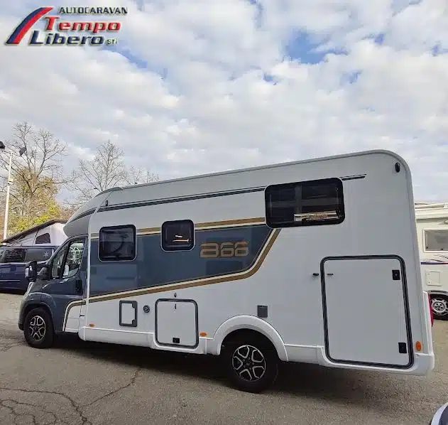 BURSTNER B66 TD 690 - foto 5