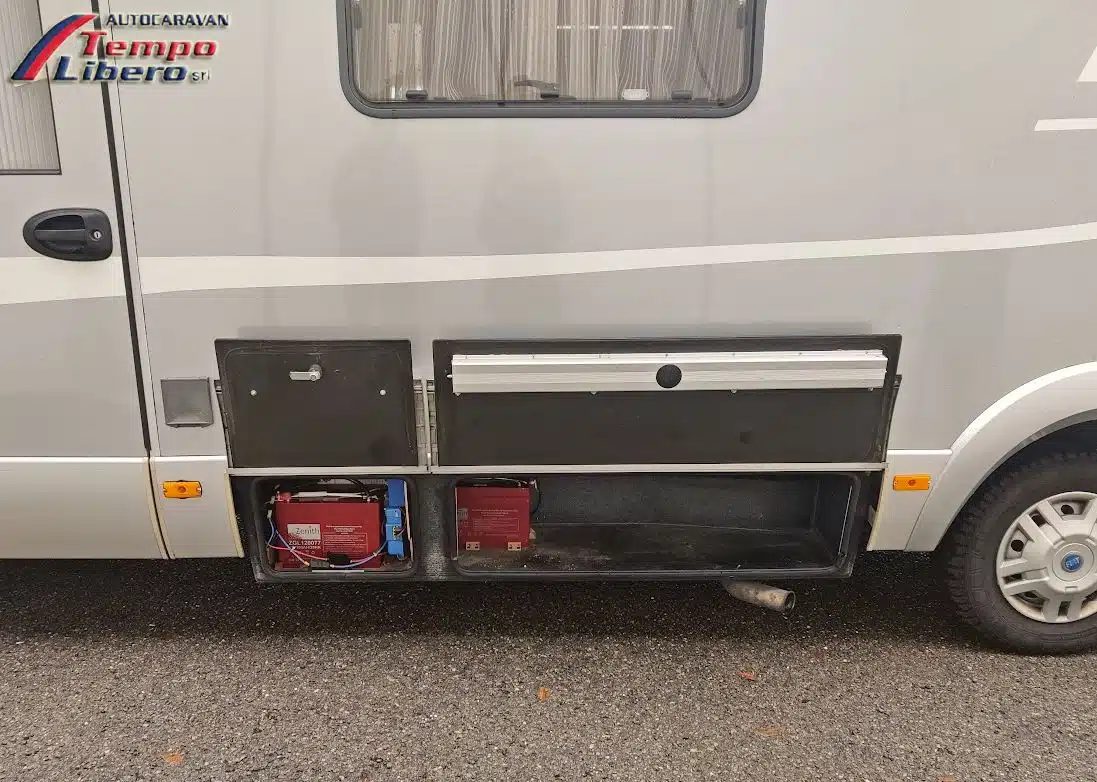HYMER B-KLASSE 614 SL - foto 11