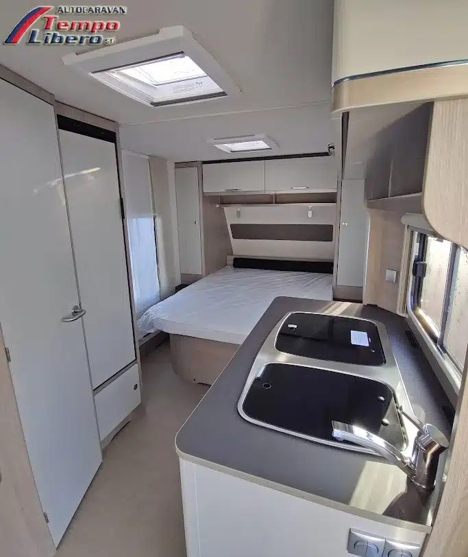 BURSTNER PREMIO 490 TS - foto 2