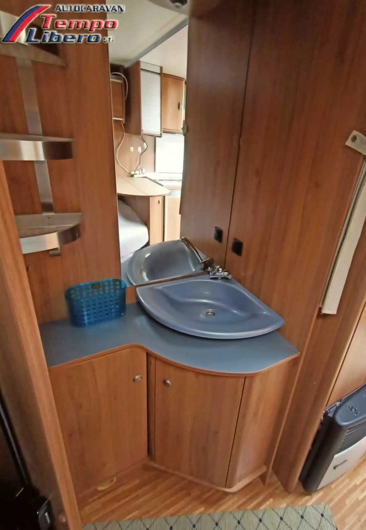 BURSTNER AVERSO 460 TS - foto 10