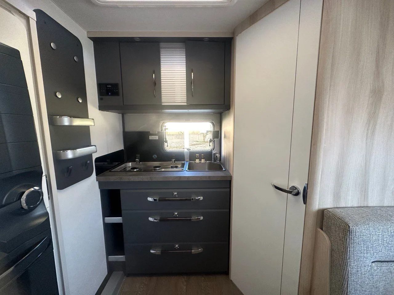 Vendita Caravan Nuovi | Monza | Vacanze 2000 - foto 7