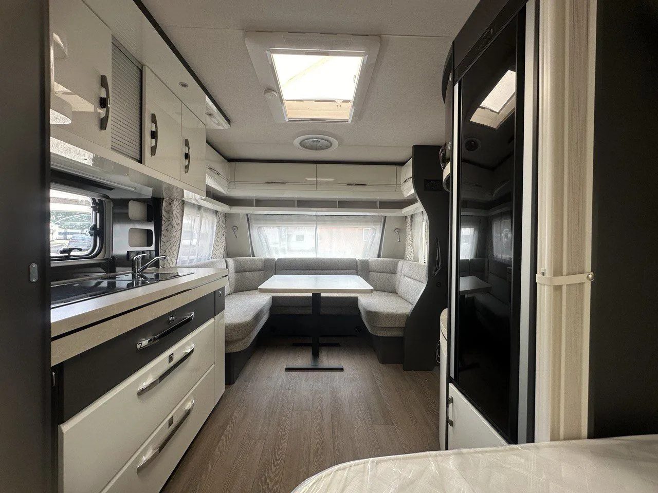 Vendita Caravan Nuovi | Monza | Vacanze 2000 - foto 19