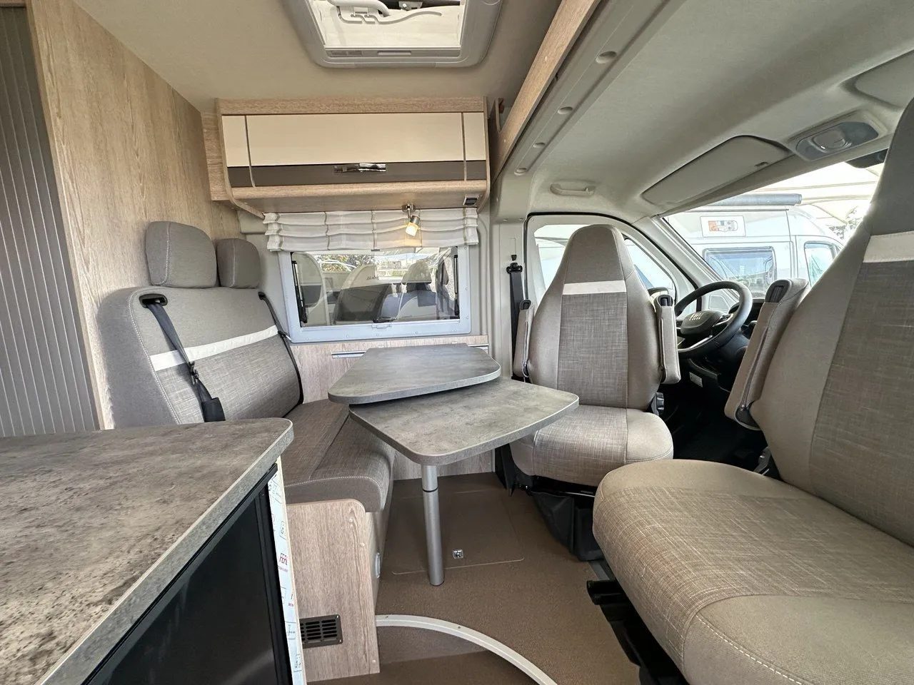 Promozioni Camper e Caravan | Monza | Vacanze 2000 - foto 8