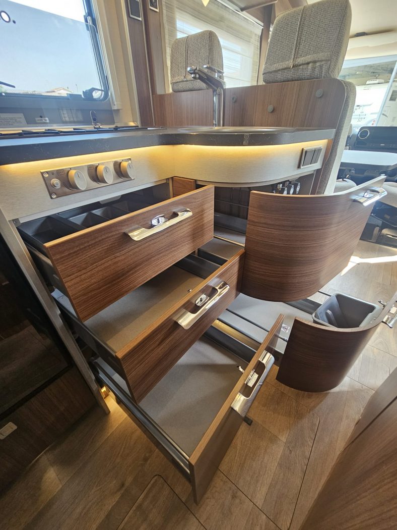 Motorhome HYMER B-MC I 600 | Zanini Camper - foto 21