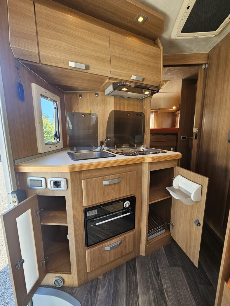 Mansardato DREAM 545 G | Zanini Camper - foto 9