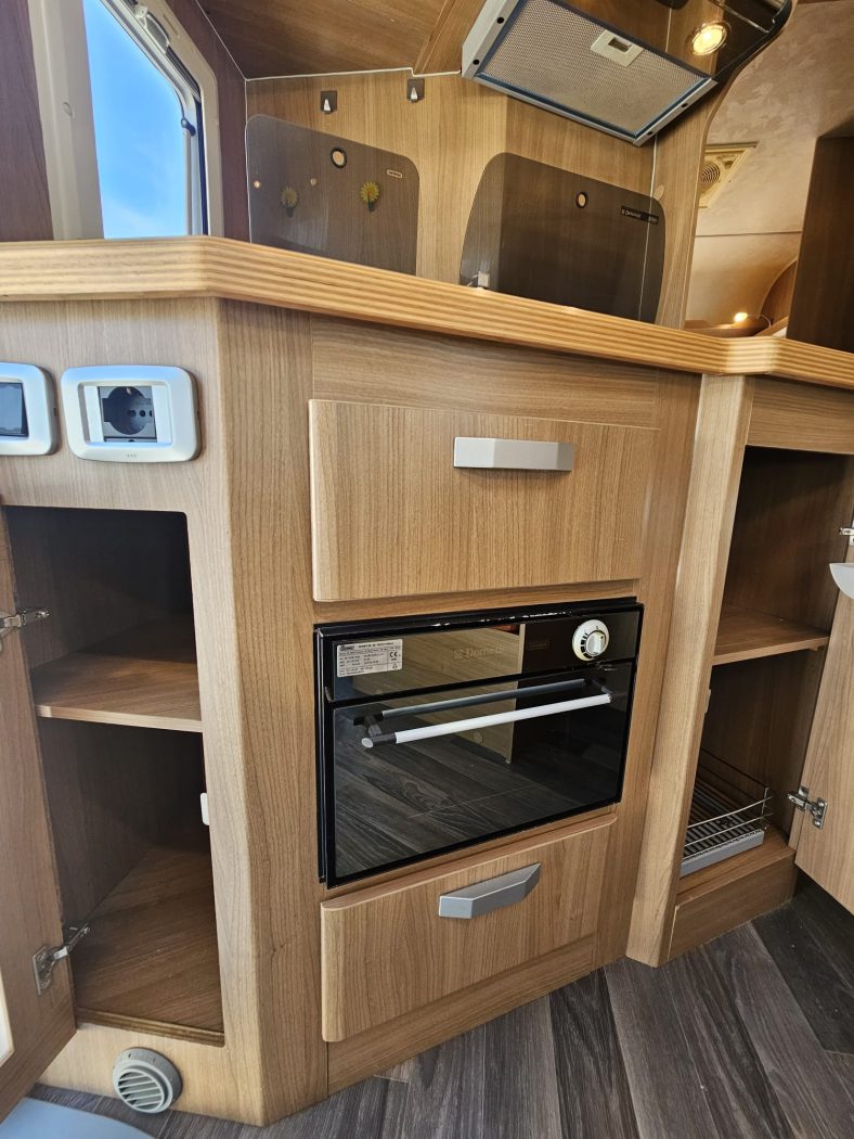 Mansardato DREAM 545 G | Zanini Camper - foto 10