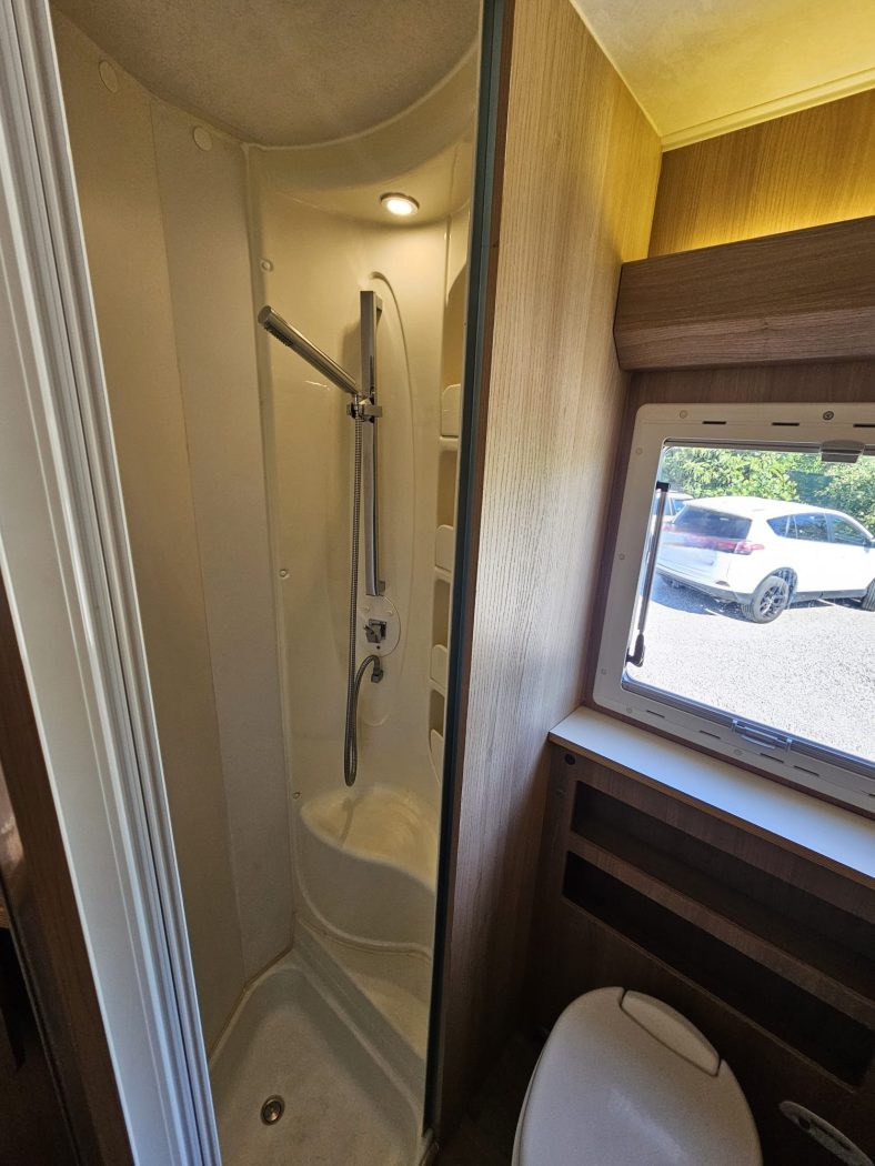 Mansardato DREAM 545 G | Zanini Camper - foto 20