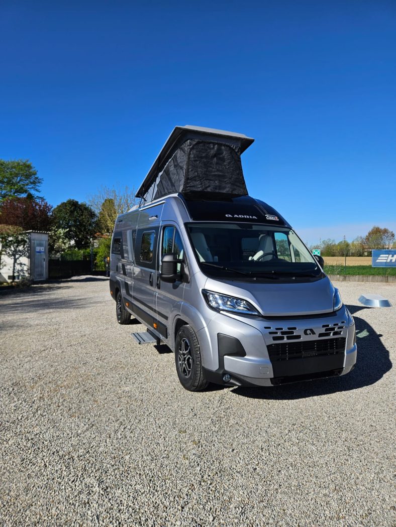Furgonato ADRIA TWIN 640 SGX 60Y POPTOP | Zanini Camper - foto 4
