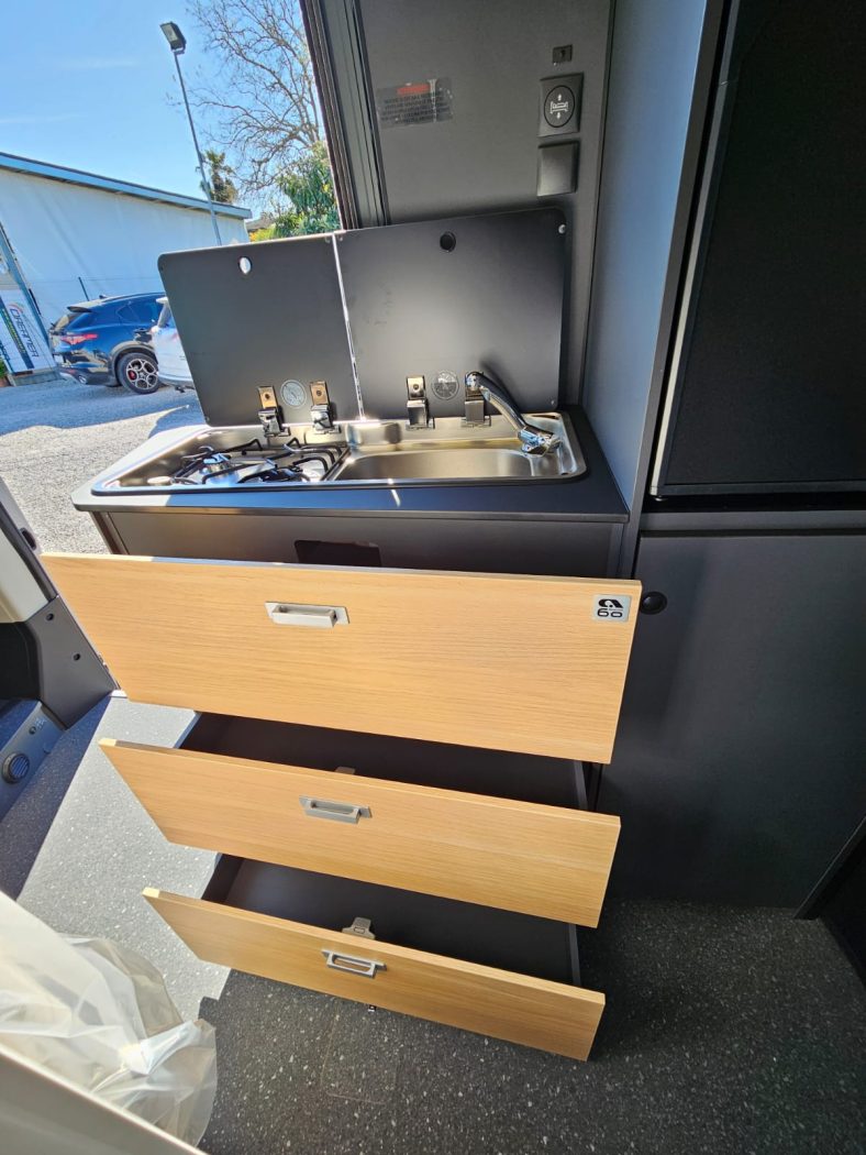 Furgonato ADRIA TWIN 640 SGX 60Y POPTOP | Zanini Camper - foto 16