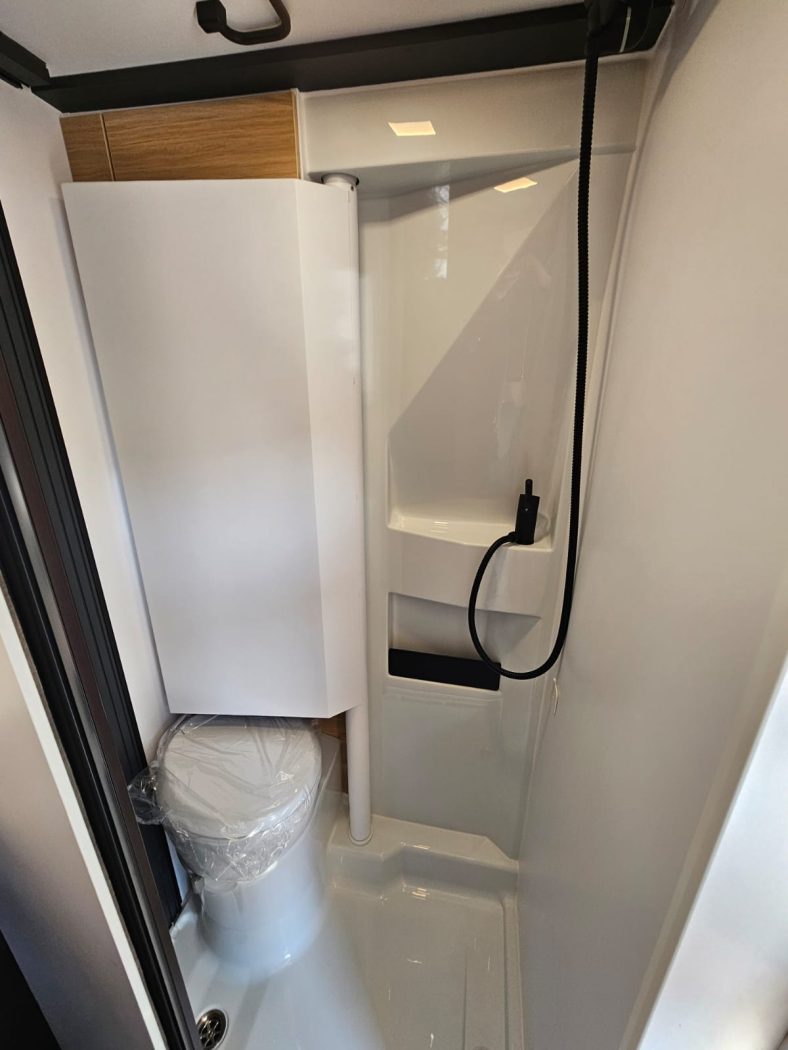 Furgonato ADRIA TWIN 640 SGX 60Y POPTOP | Zanini Camper - foto 21