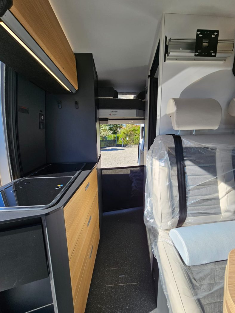 Furgonato ADRIA TWIN 640 SGX 60Y POPTOP | Zanini Camper - foto 32