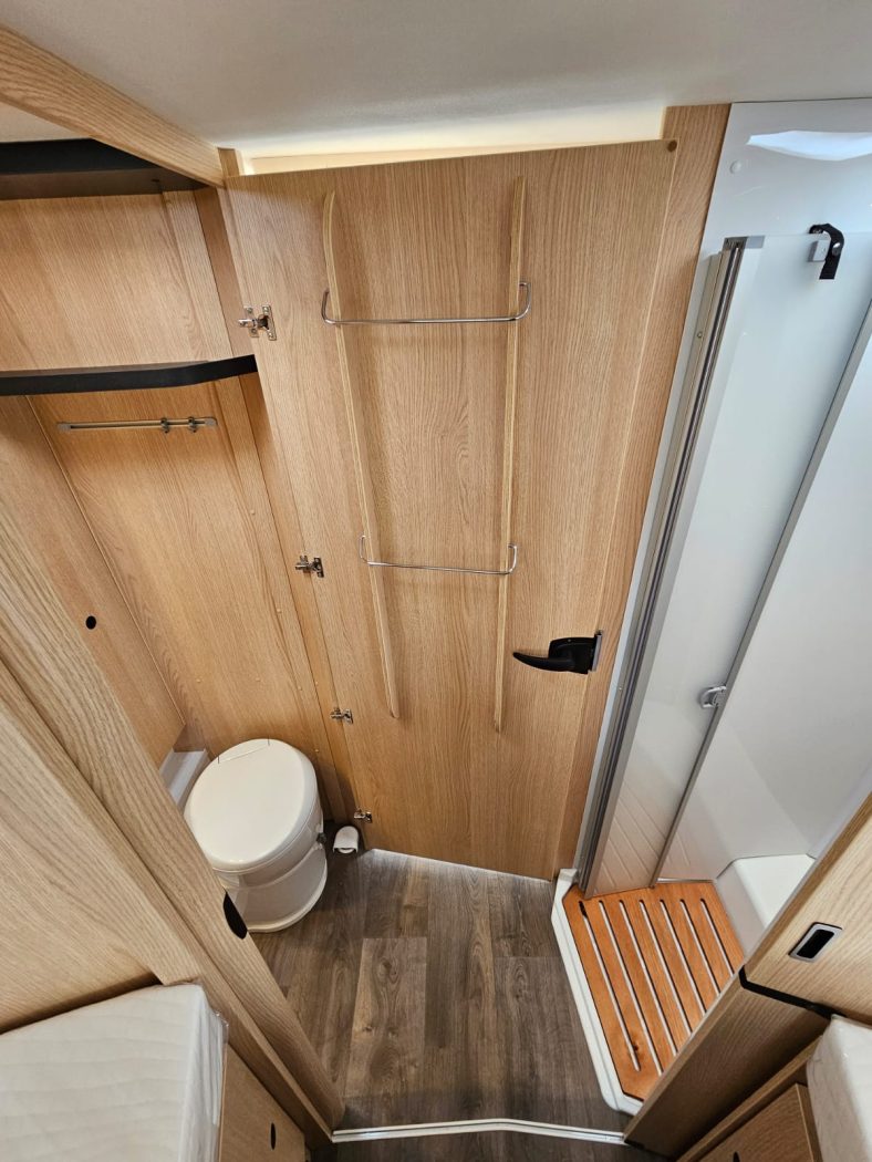 Semintegrale SUNLIGHT T 68C ADVENTURE EDITION | Zanini Camper - foto 17