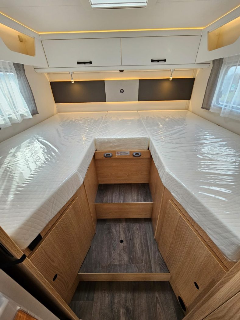 Semintegrale SUNLIGHT T 68C ADVENTURE EDITION | Zanini Camper - foto 19
