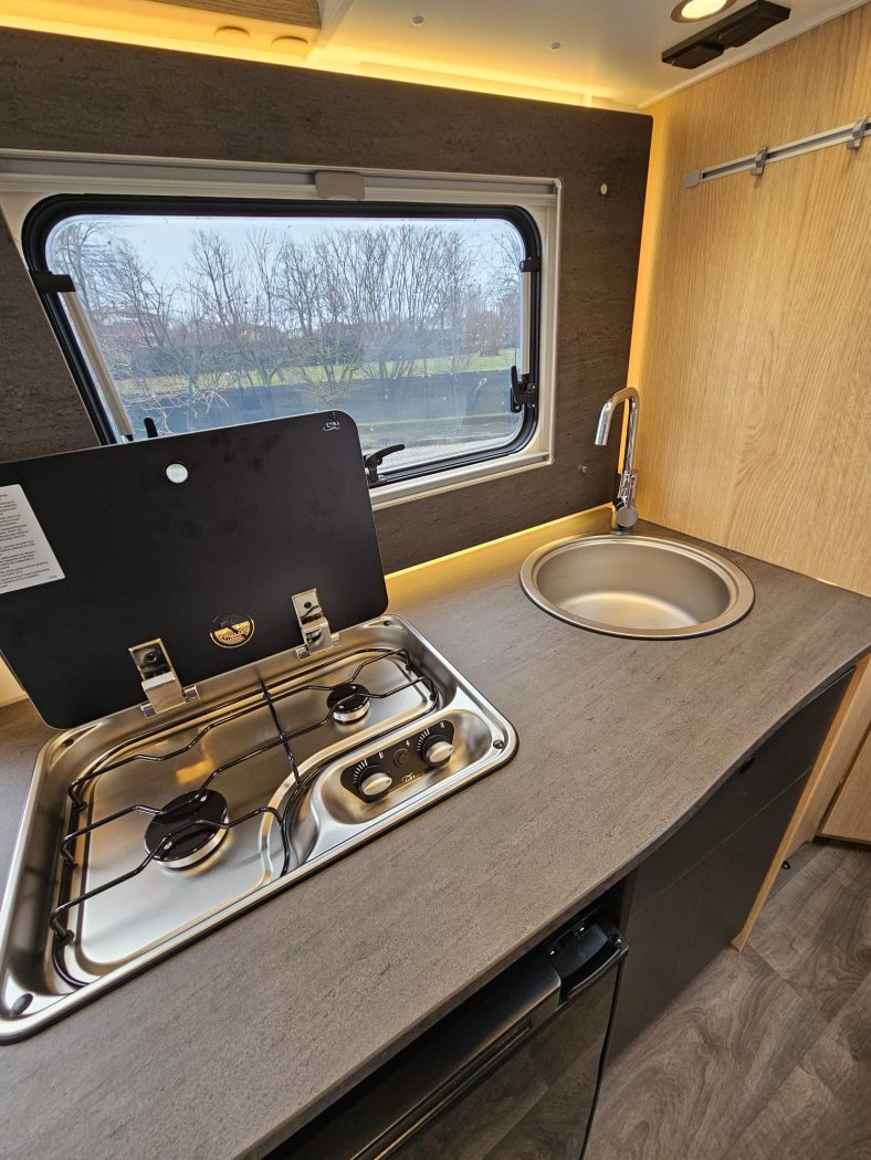 Semintegrale SUNLIGHT T 58 ADVENTURE EDITION | Zanini Camper - foto 11