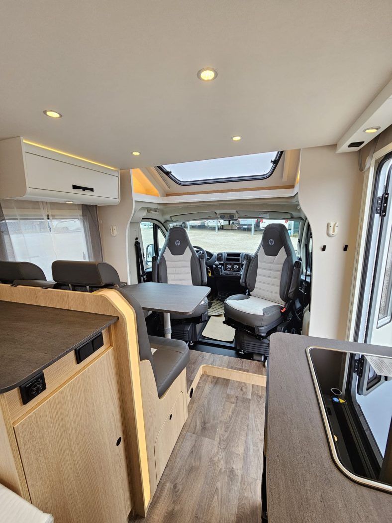Semintegrale SUNLIGHT T 58 ADVENTURE EDITION | Zanini Camper - foto 24