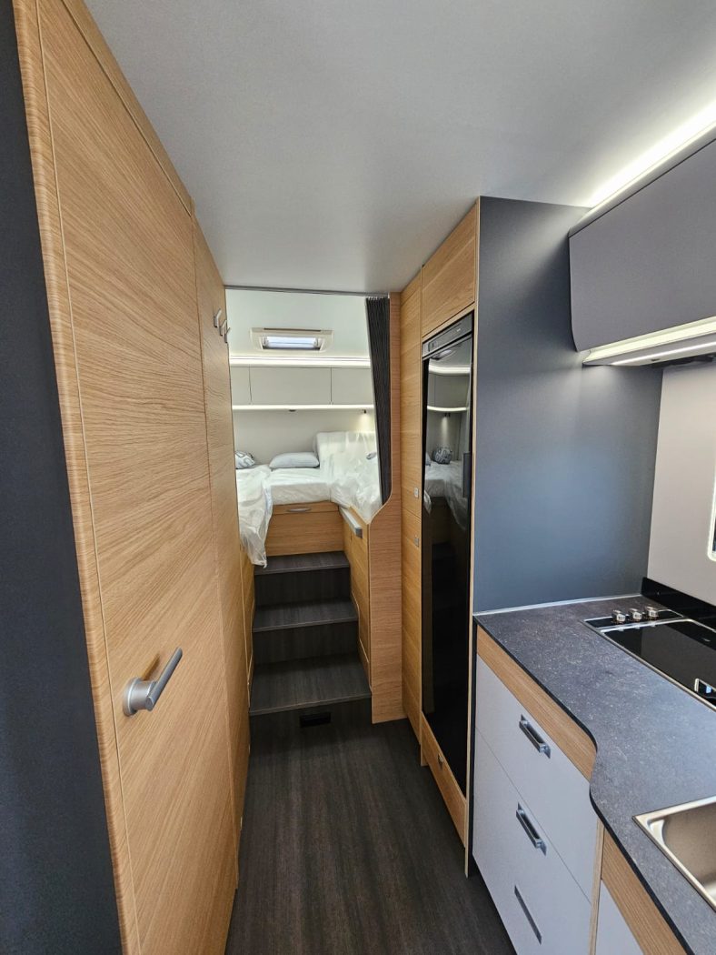 Mansardato ADRIA CORAL XL 660 SL 60Y | Zanini Camper - foto 14