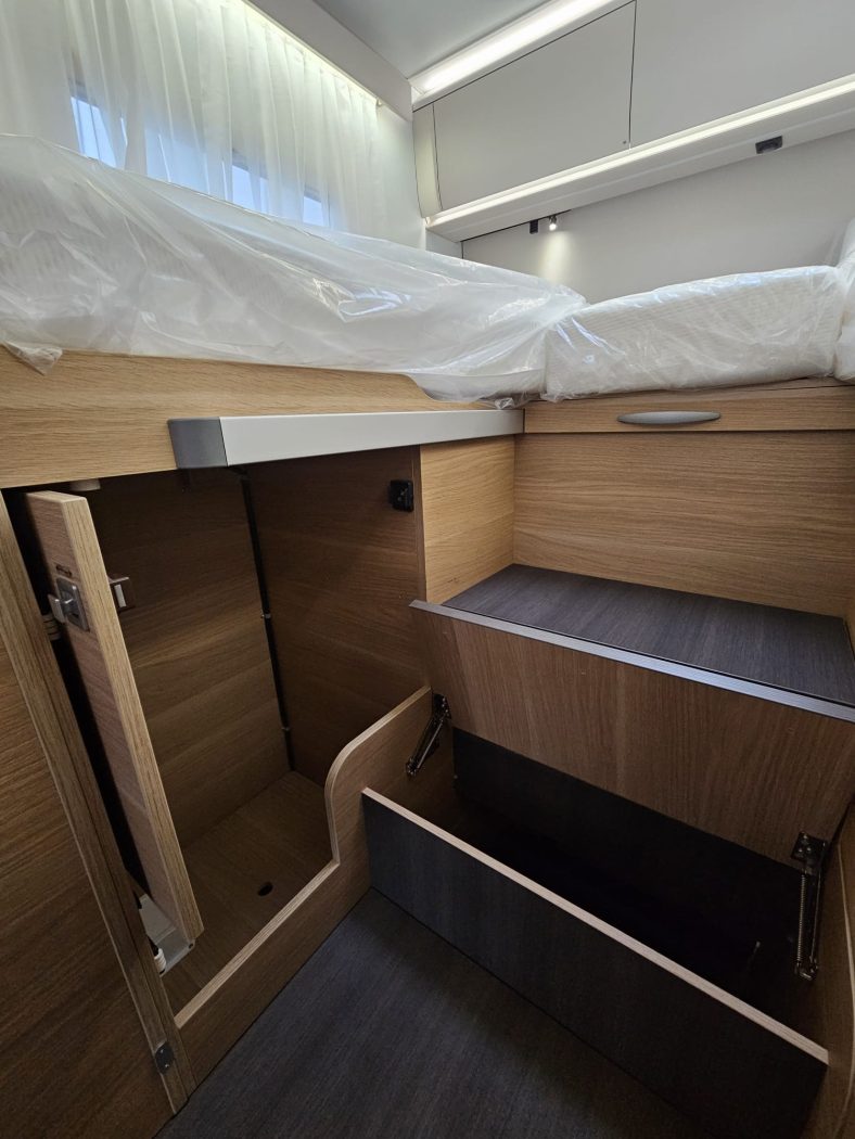 Mansardato ADRIA CORAL XL 660 SL 60Y | Zanini Camper - foto 23