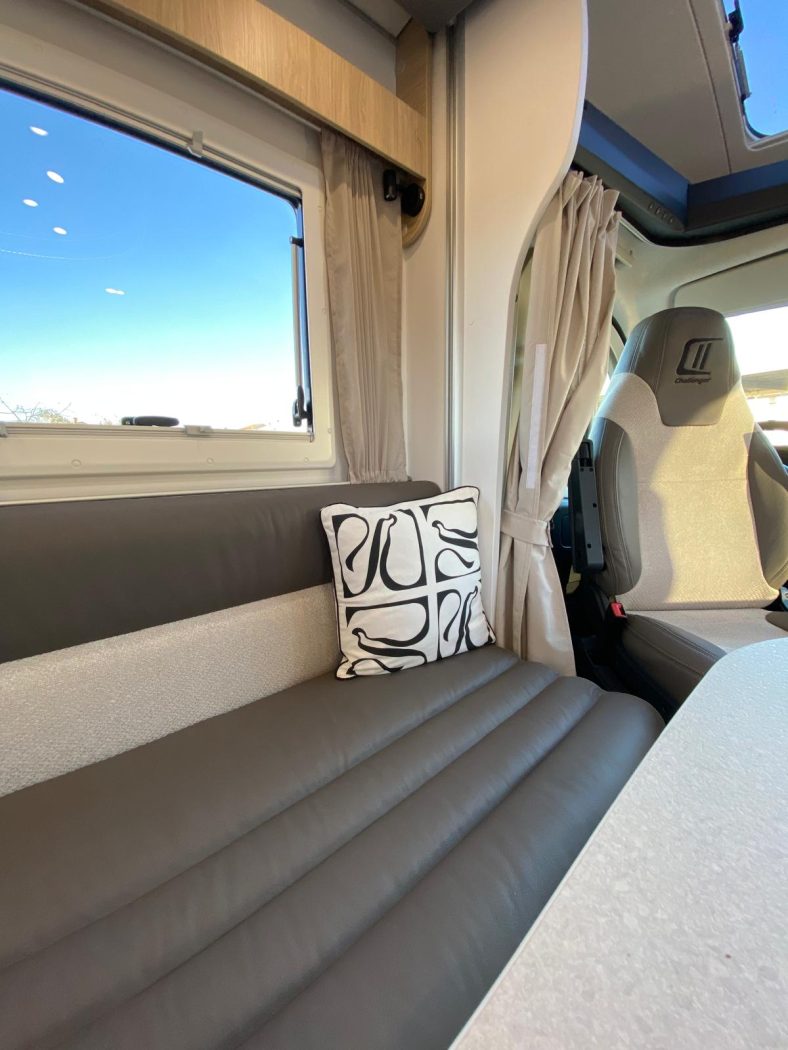 Semintegrale CHALLENGER 260 ULTIMATE EDITION - CAMBIO AUTOMATICO - | Zanini Camper - foto 9
