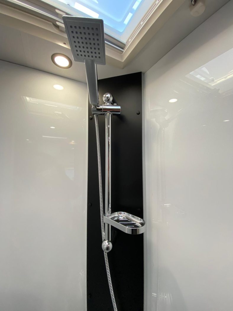 Semintegrale CHALLENGER 260 ULTIMATE EDITION - CAMBIO AUTOMATICO - | Zanini Camper - foto 20