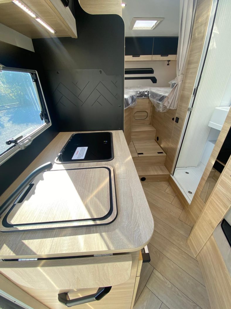 Semintegrale CHALLENGER 287 GRAPHITE EDITION | Zanini Camper - foto 13