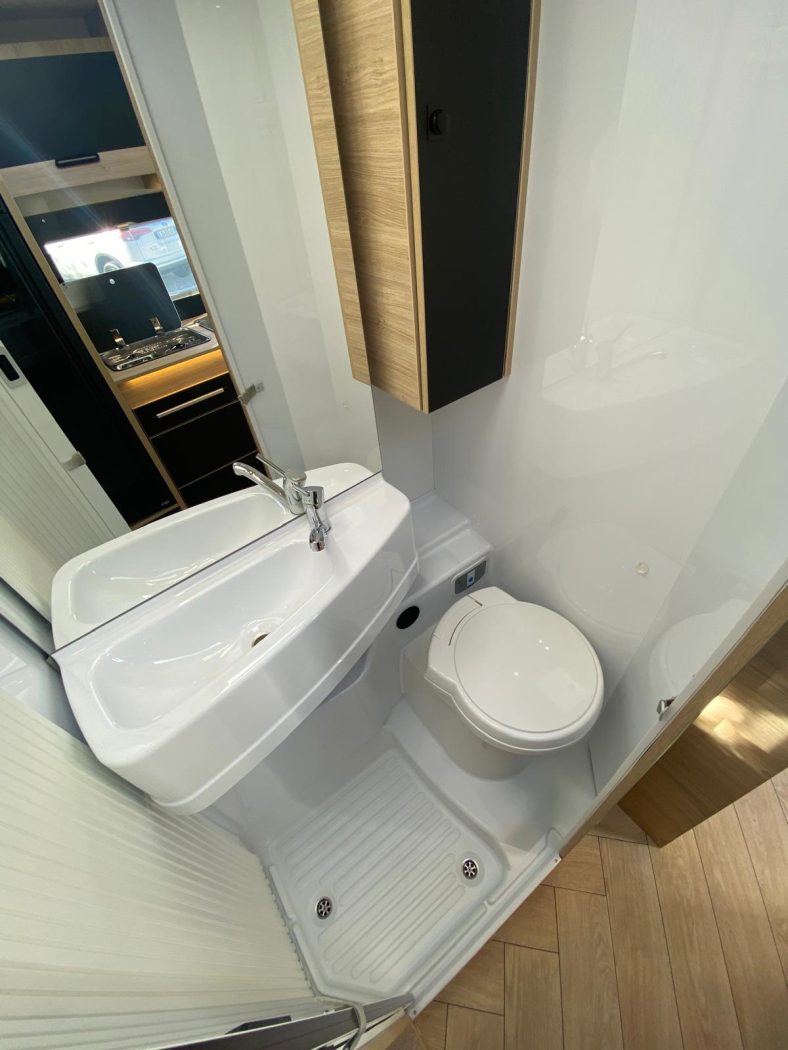 Semintegrale CHALLENGER 287 GRAPHITE EDITION | Zanini Camper - foto 18